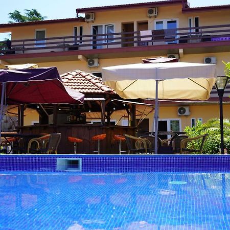 Ponto Hotel Kobuleti Kültér fotó