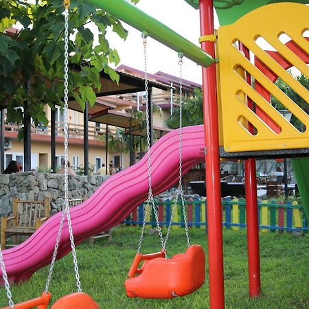 Ponto Hotel Kobuleti Kültér fotó