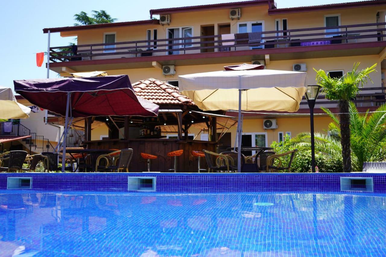 Ponto Hotel Kobuleti Kültér fotó
